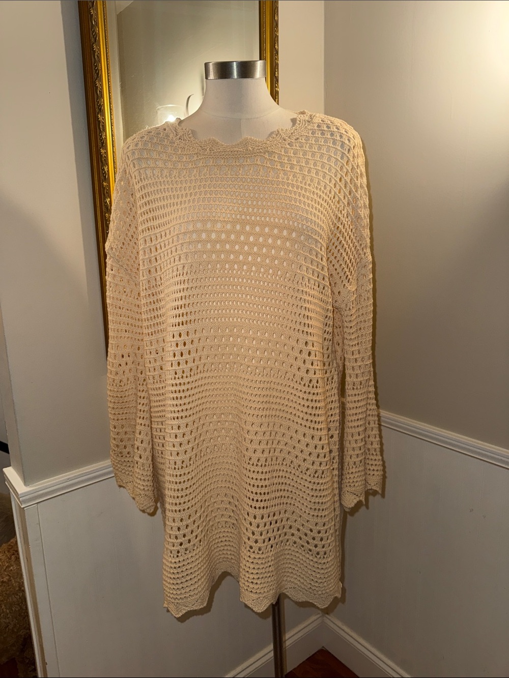 Cream Crochet Knit Coverup. XL.